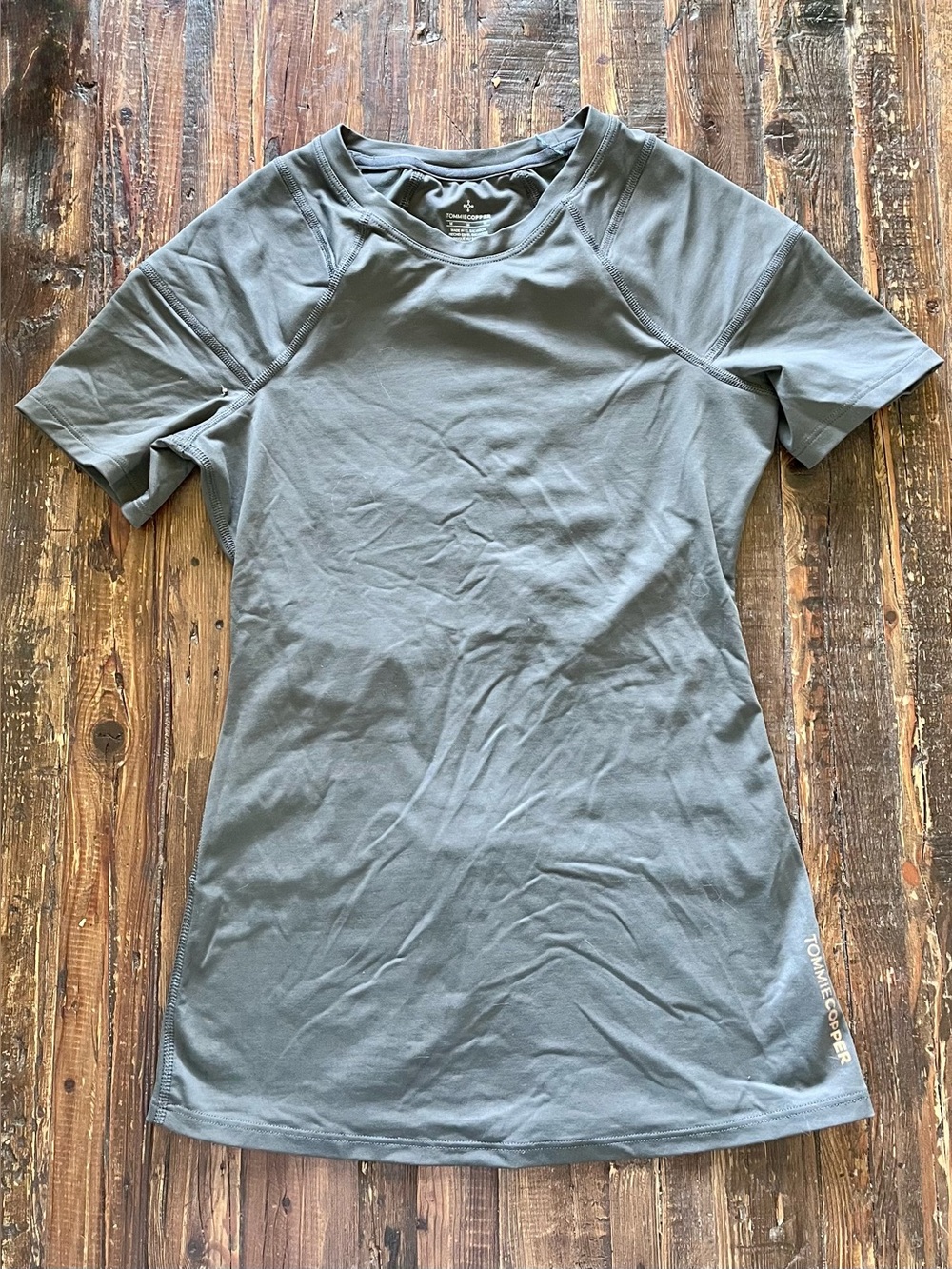 TOMMIE COPPER  Women’s Zinc & Copper Infused Gray posture Support Tee Sz M NWOT